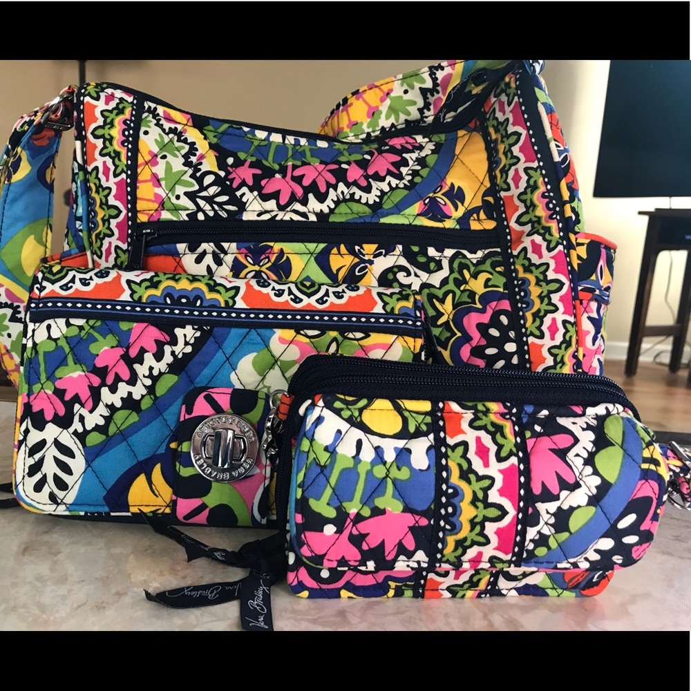 Vera Bradley shoulder bag set